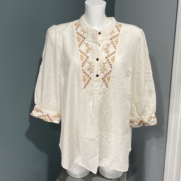 Woman’s Knox rose top - Picture 2 of 8